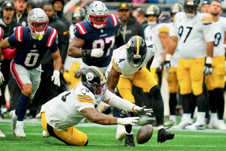 Steelers find themselves at crossroads